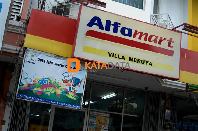 Gerai Alfamart1.jpg
